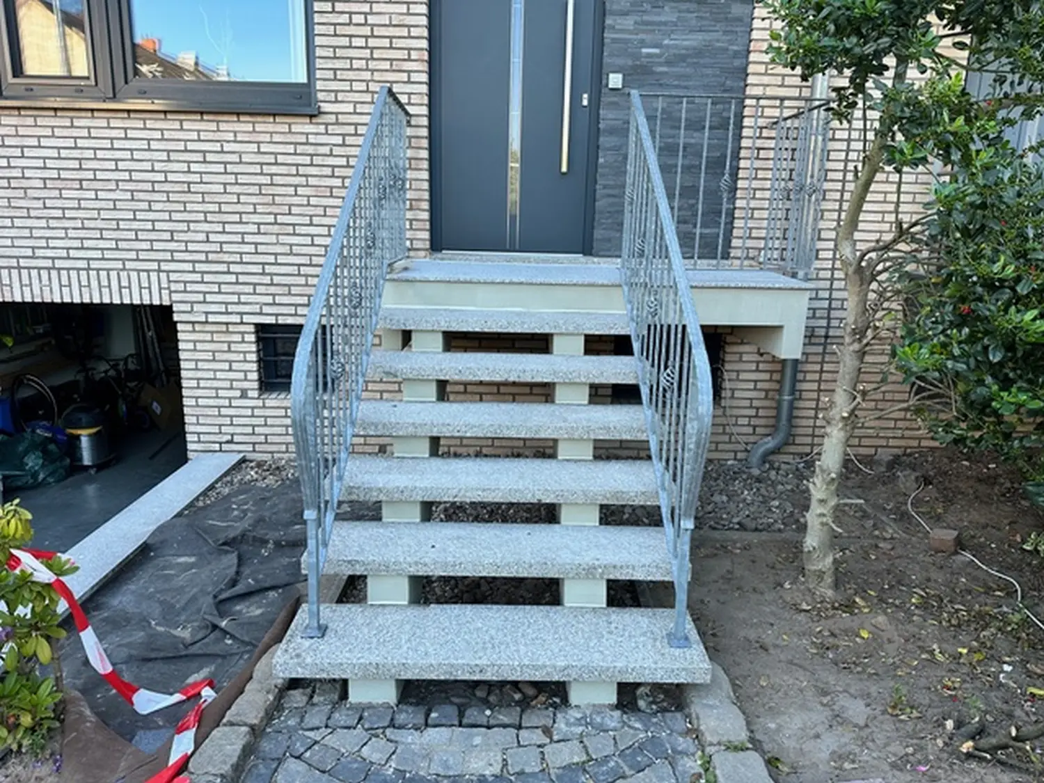 Außenausbauarbeiten von RenTom INTERIOR DESIGN