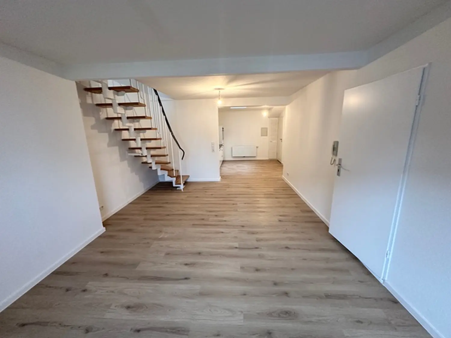 Innenausbauarbeiten von RenTom INTERIOR DESIGN